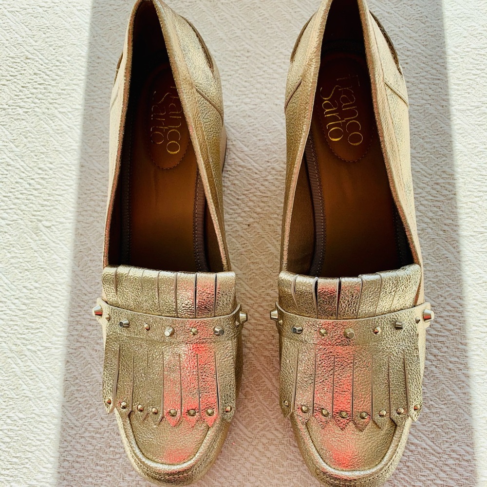 Franco Sarto metallic gold loafer NWOT 8.5